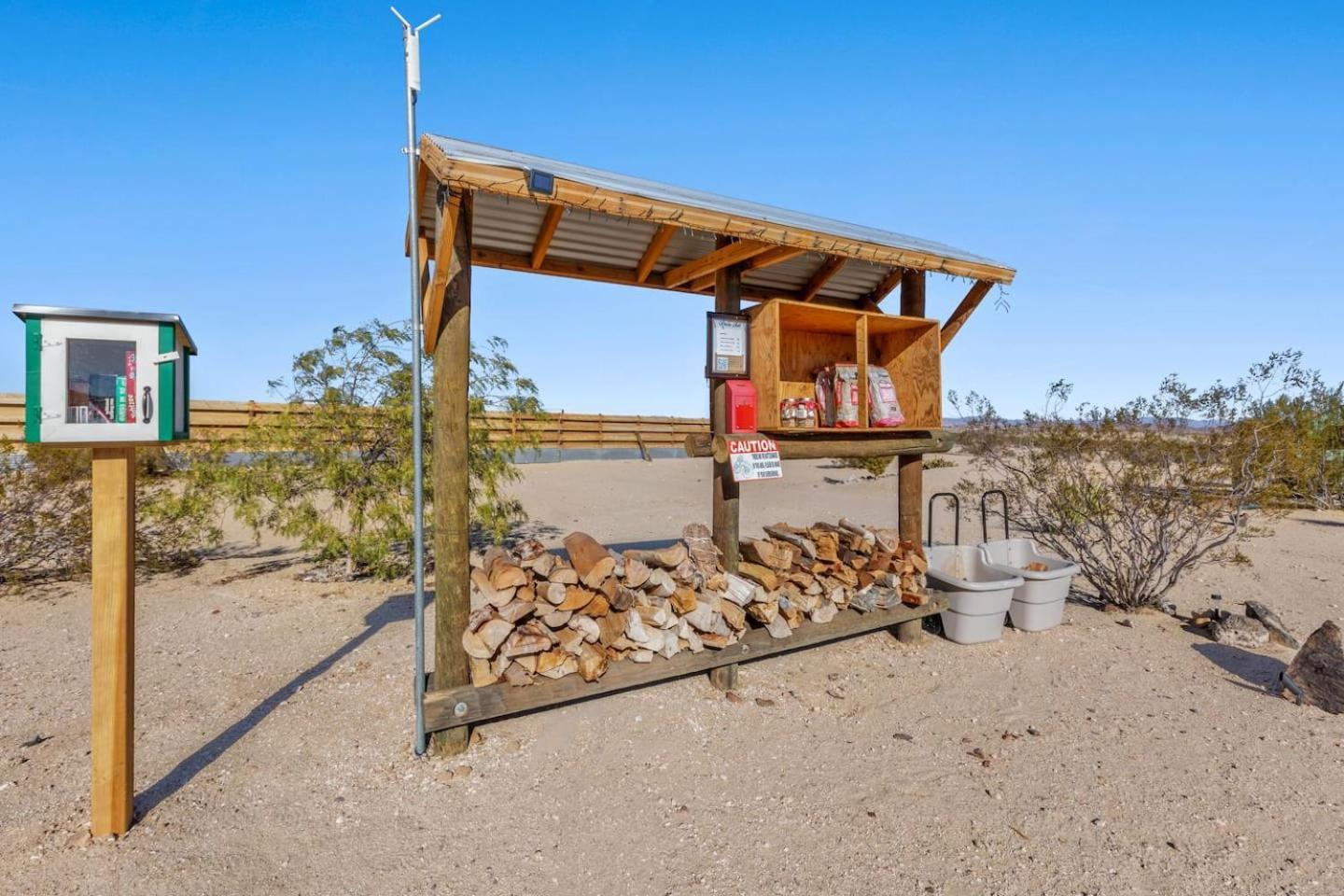 Jt Village Campground - Star Stream Joshua Tree Exterior photo